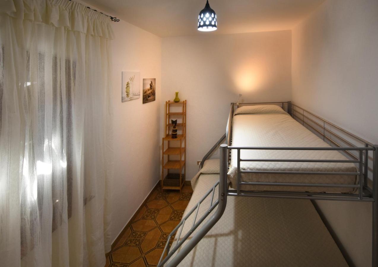 Mario & Nina - Portopino House Porto Pino Extérieur photo