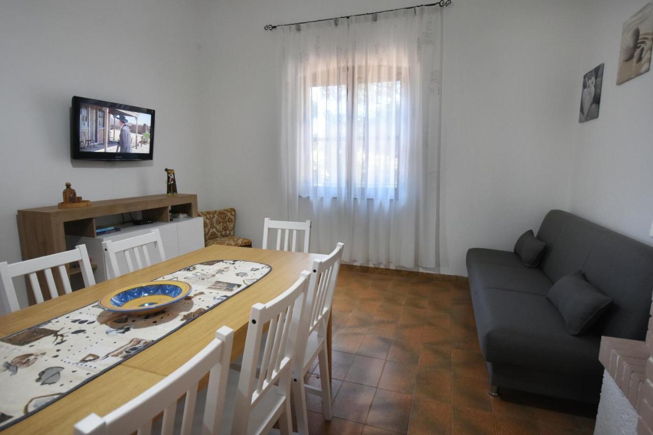 Mario & Nina - Portopino House Porto Pino Extérieur photo