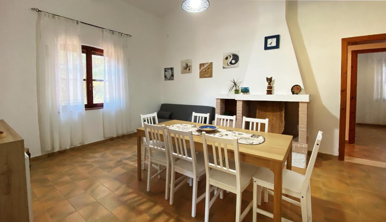 Mario & Nina - Portopino House Porto Pino Extérieur photo