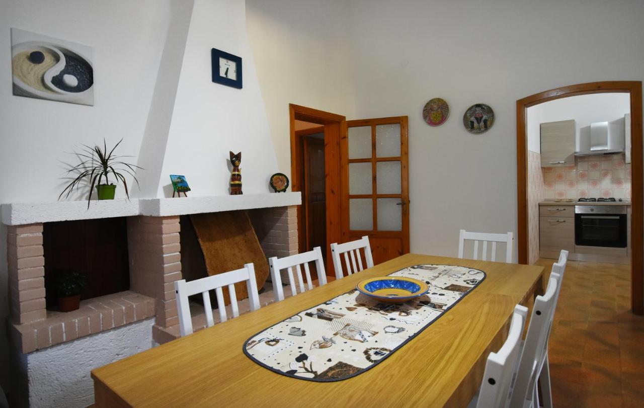 Mario & Nina - Portopino House Porto Pino Extérieur photo